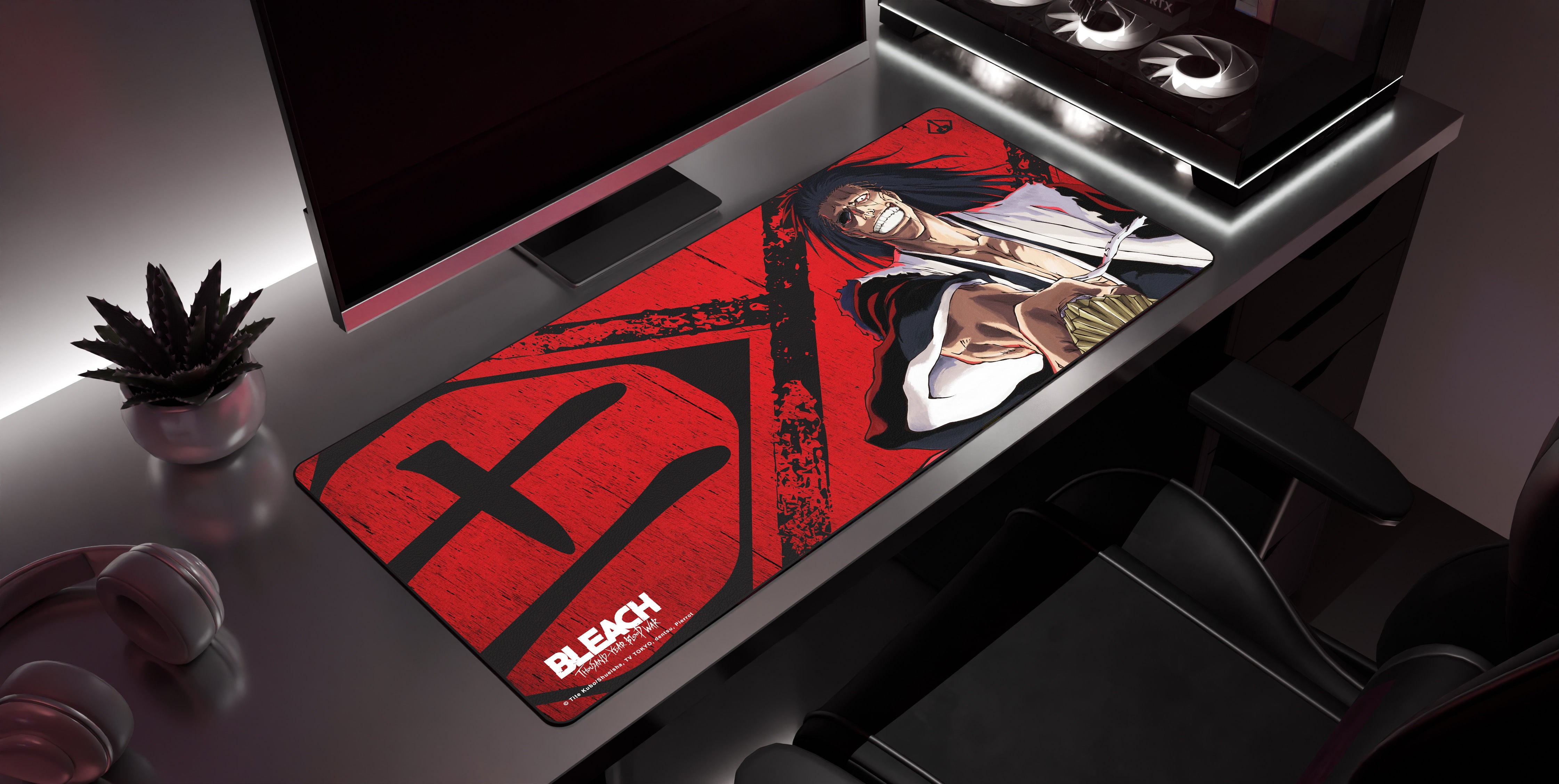 Kenpachi - Bleach: Thousand-Year Blood War Desk Mat side view