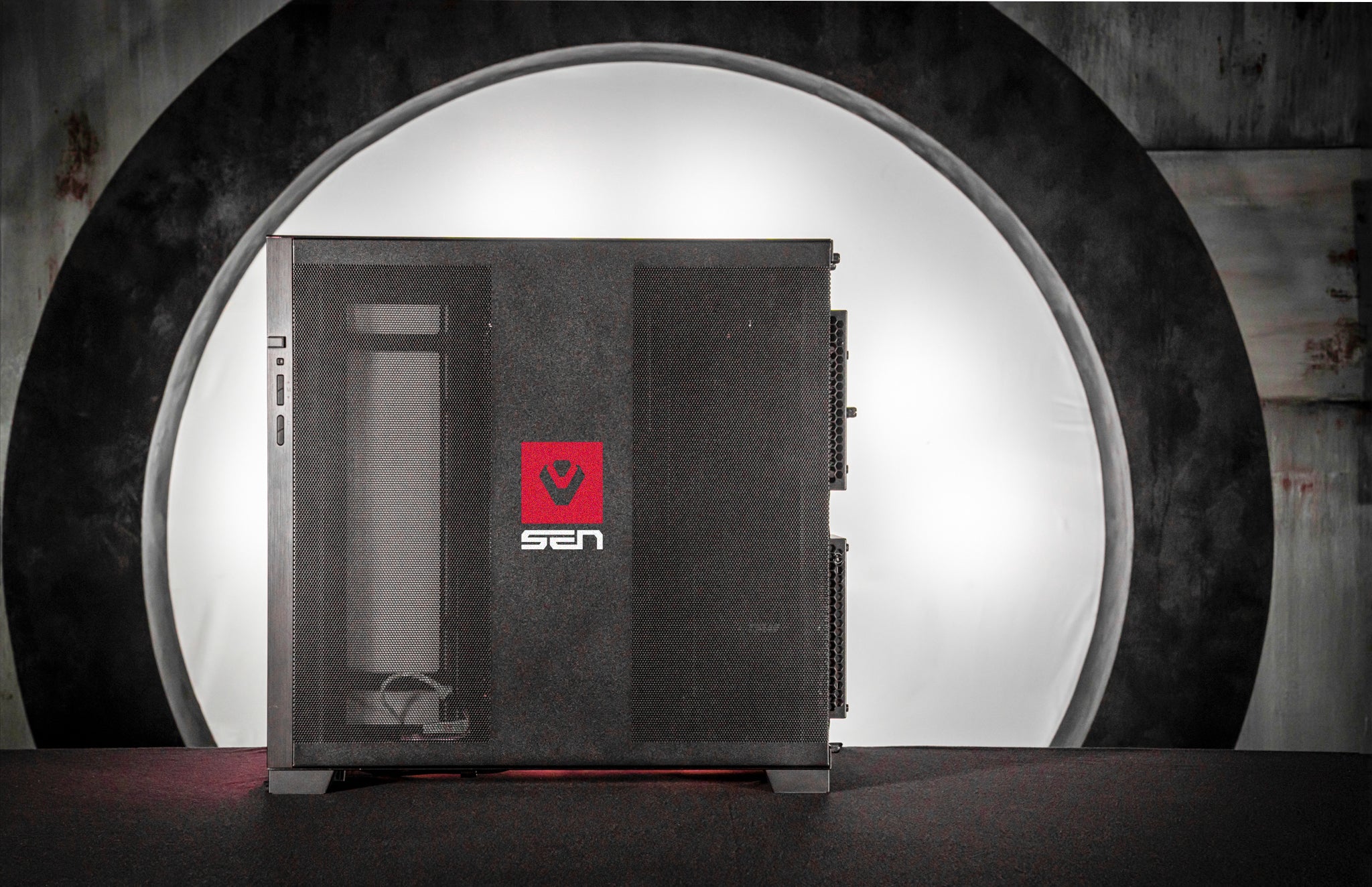 Open Box/Refurb - The Sentinel v6 front view