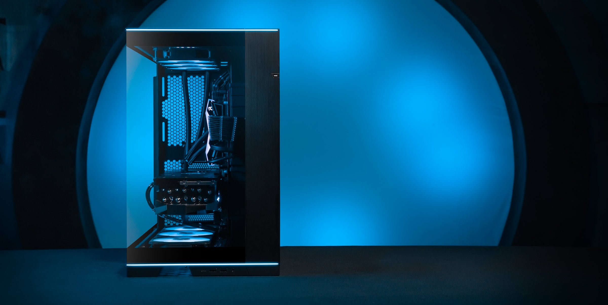 Voyager III front view