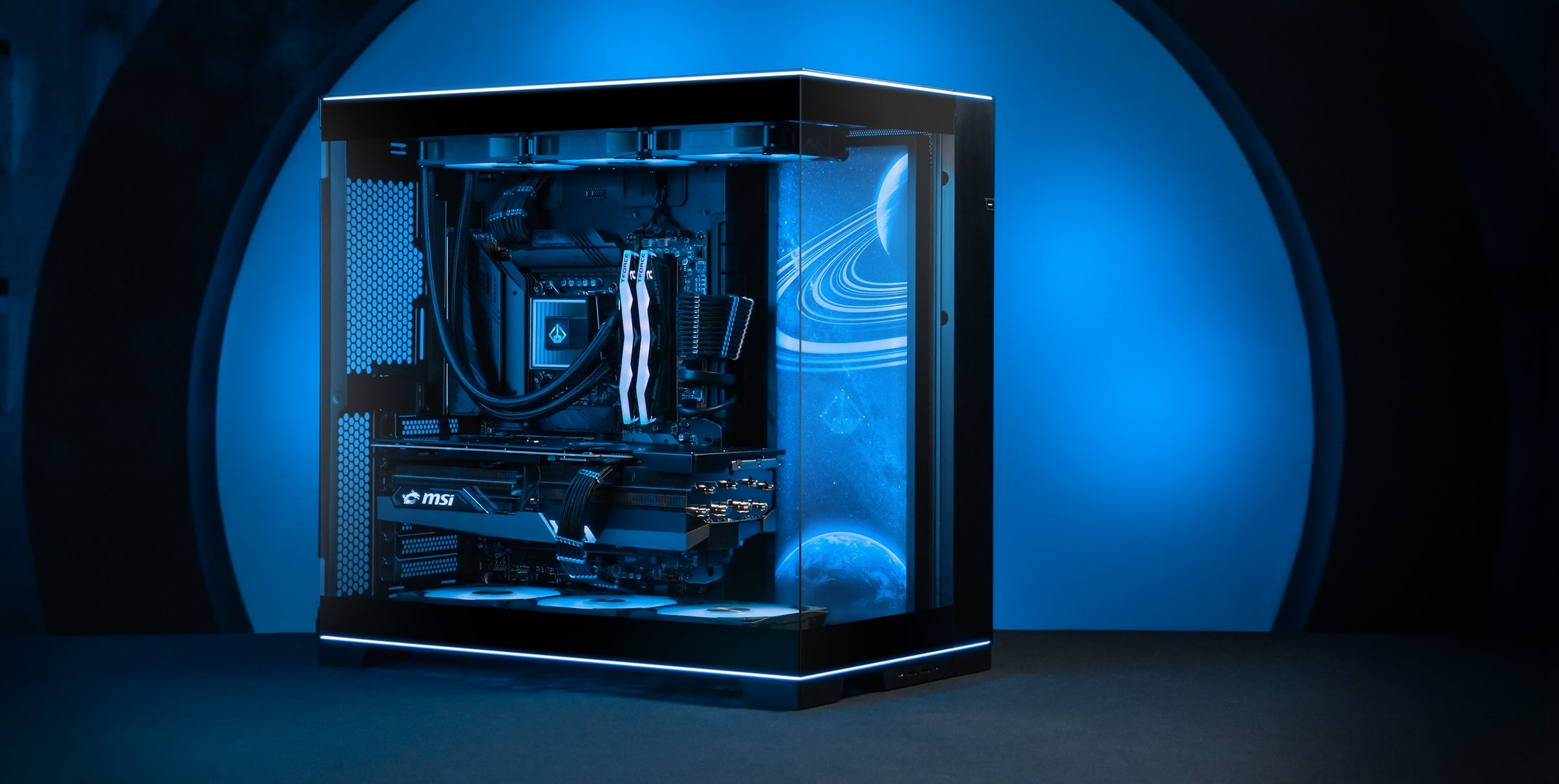 Voyager III angled view