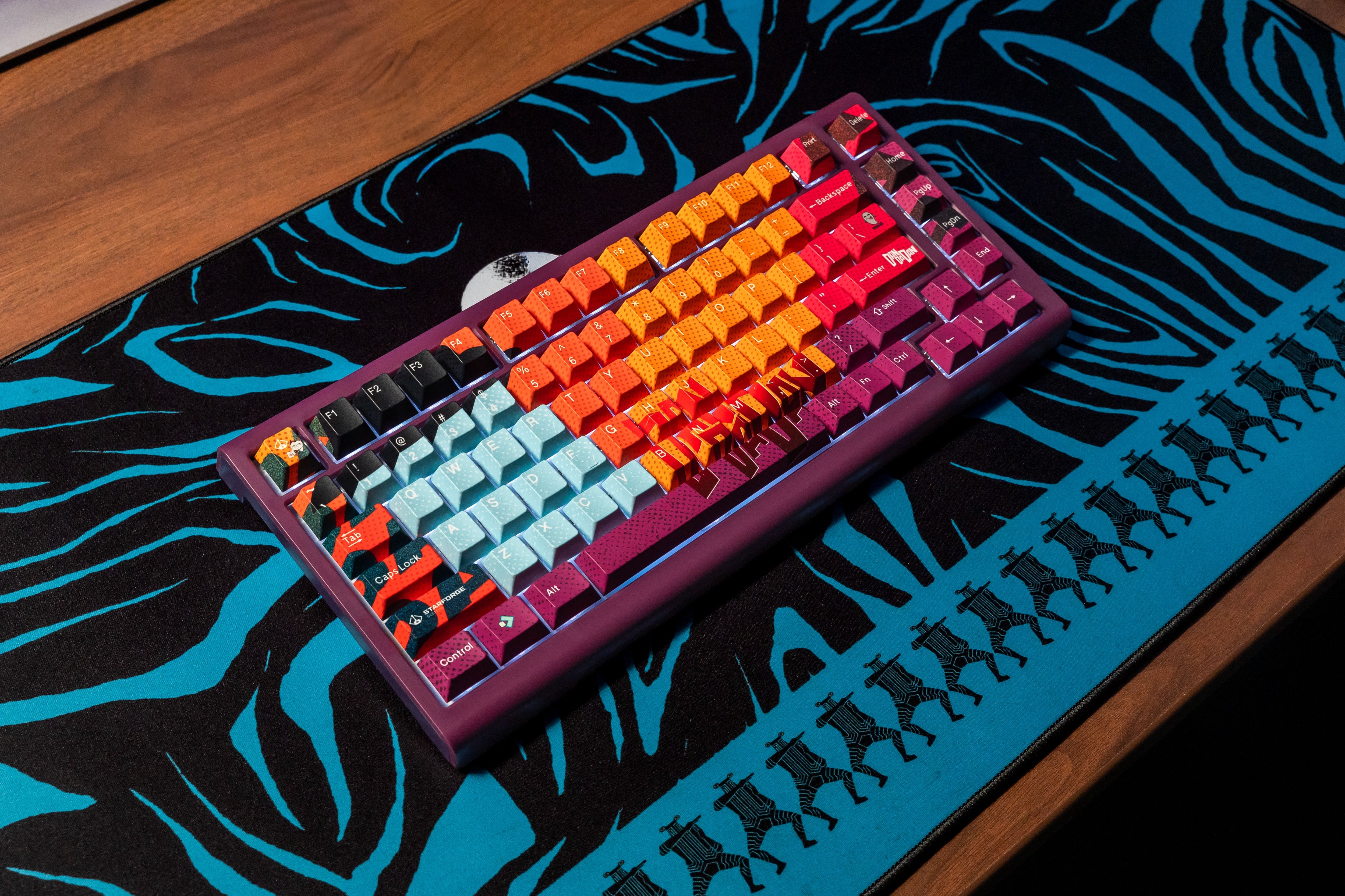 Starforge x DanDaDan Ducky Tinker 75 Keyboard